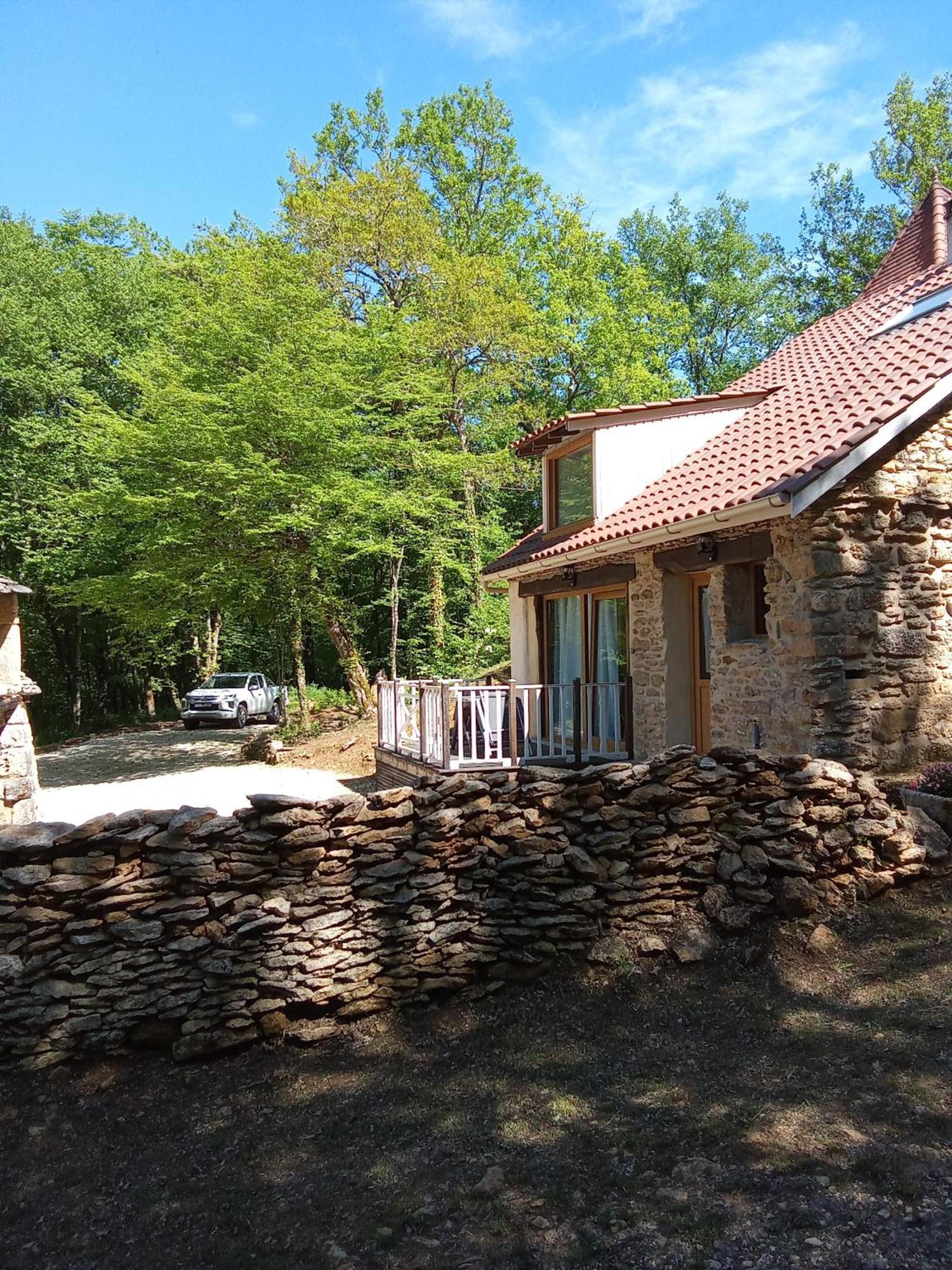 La Borie Du Bois Sarlat Bed and Breakfast Saint-Andre-d'Allas Εξωτερικό φωτογραφία